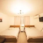 Mimi\'S House In Hongdae